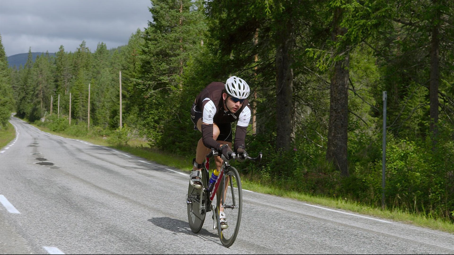 国家冰球中心更新冬训项目器材采购标准，中国国家冰球集训队