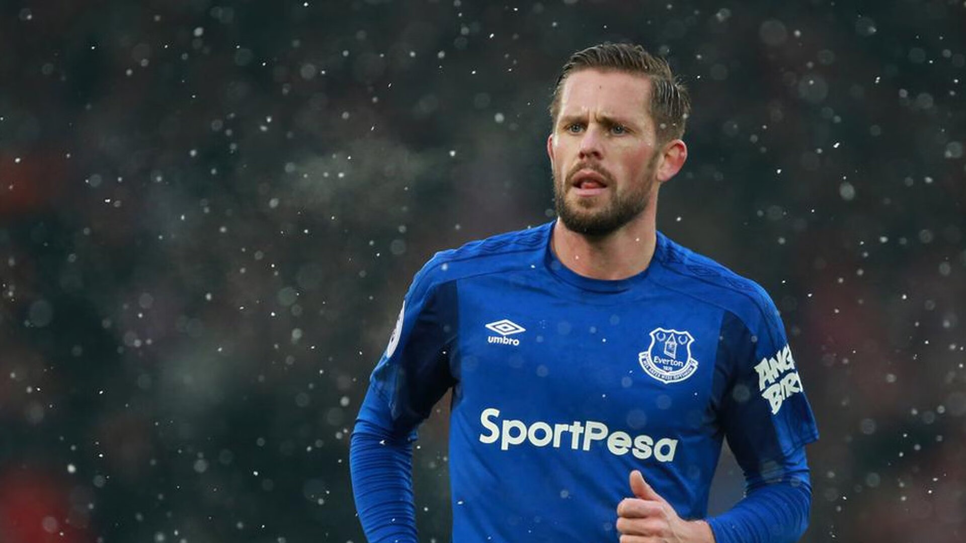 国际足坛大牌球员回应转会传闻，未来去向成焦点，国际足坛 转会